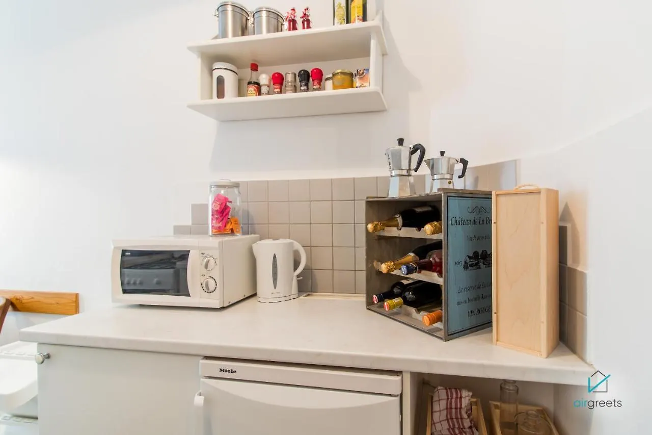 Spacious And Extraordinary Vienna Apartment 0*,  النمسا
